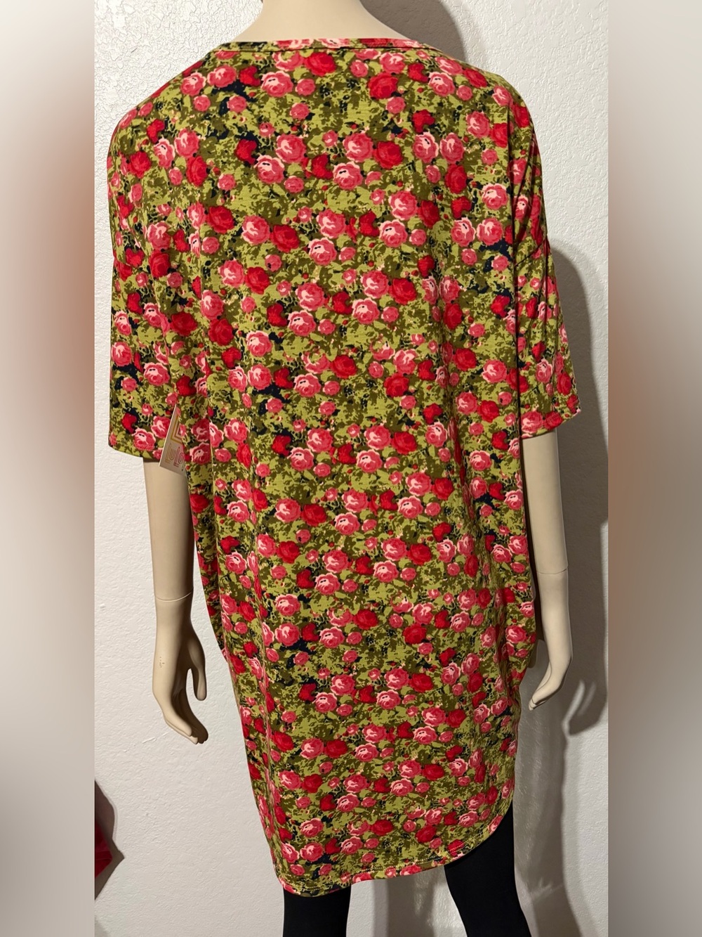 CLOSET CLEAR OUT ON ALL LULAROE MAKE A OFFER BUNDLE NWT SMALL OVERSIZED SEE PICS - Picture 16 of 17